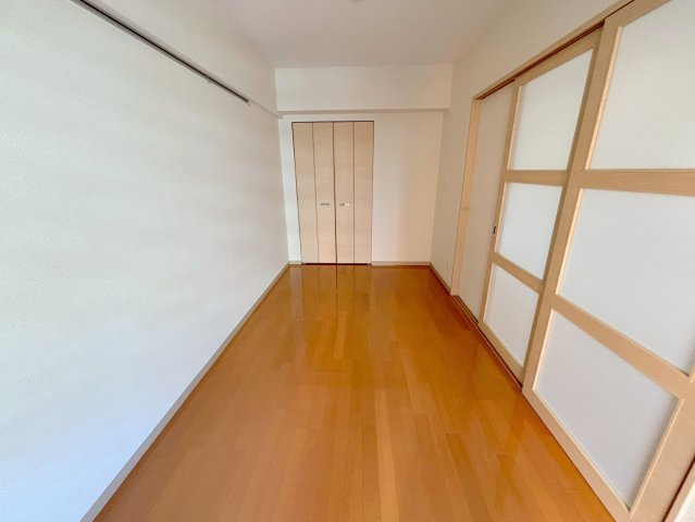 東明マンション壱番館の寝室