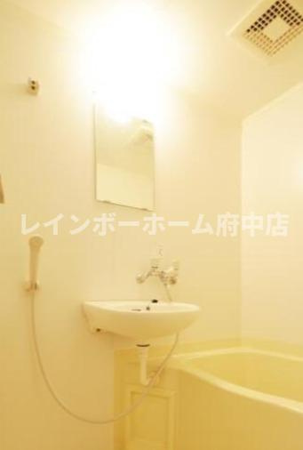 モア多摩の洗面所