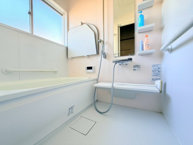 【中古戸建】茨城町長岡の浴室