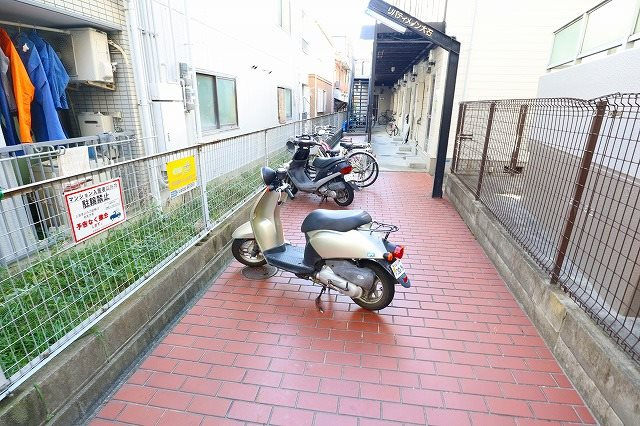 リバティーメゾン大石のエントランス