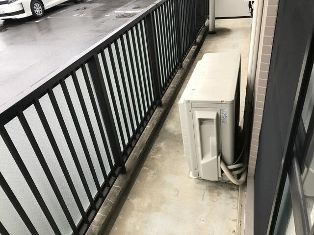パティエール上本郷のバルコニー