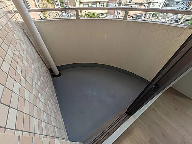 神戸市東灘区田中町２丁目の賃貸マンションのバルコニー