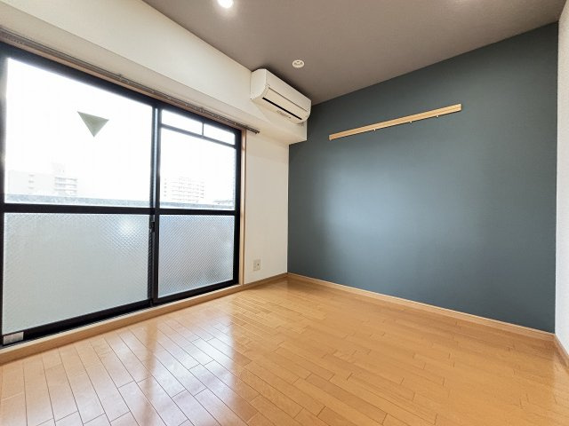 シェルマンド淡路の居間・リビング