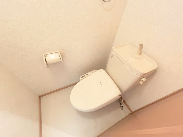 シェルマンド淡路のトイレ