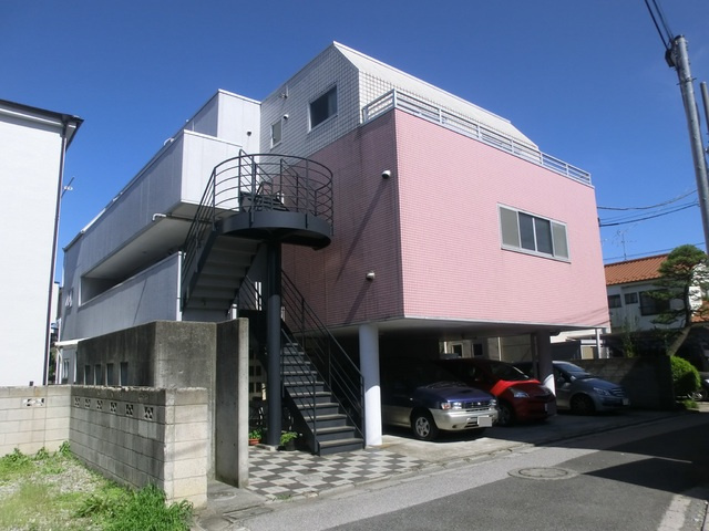Ｋ’ｓ ＦＬＡＴの外観|建物裏側です。
