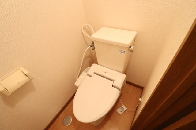 チェリースメルのトイレ|※同タイプの部屋写真です