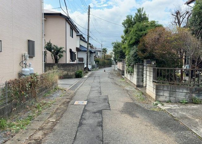 【展望】 | 座間新築戸建 | 桜や紅葉の名所に出かける人は多いと思いますが、家にいながら季節の移ろいを感じる生活を送りませんか？リビングや窓から見える景色が生活を彩るワンポイントに！現地から見える景色を堪能してみては如何でしょう。