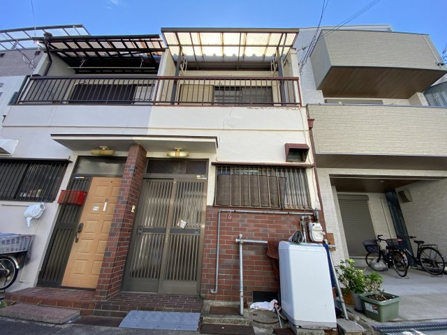 豊中市庄内西町5丁目テラスハウスの外観