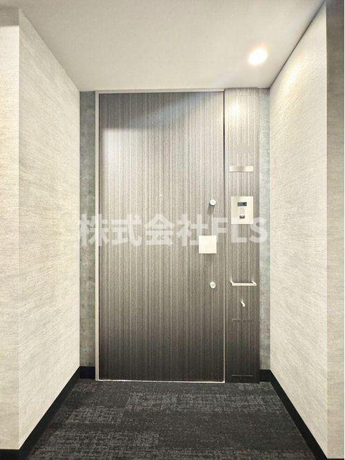 北区上十条２丁目の賃貸マンションの玄関
