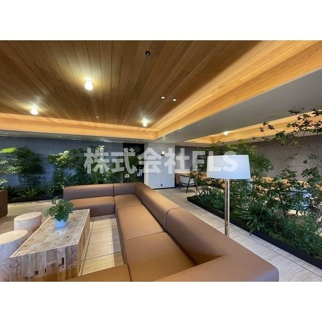 北区上十条２丁目の賃貸マンションのロビー