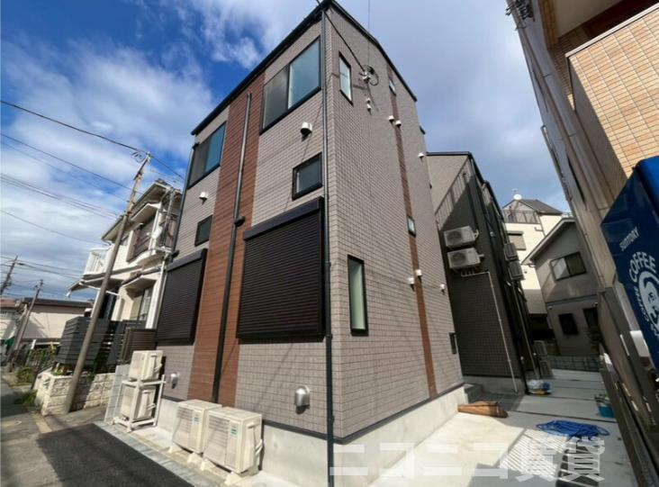 江戸川区松島４丁目のアパートの外観