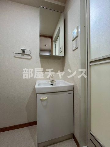 エコロジー鶴舞レジデンスの独立洗面台