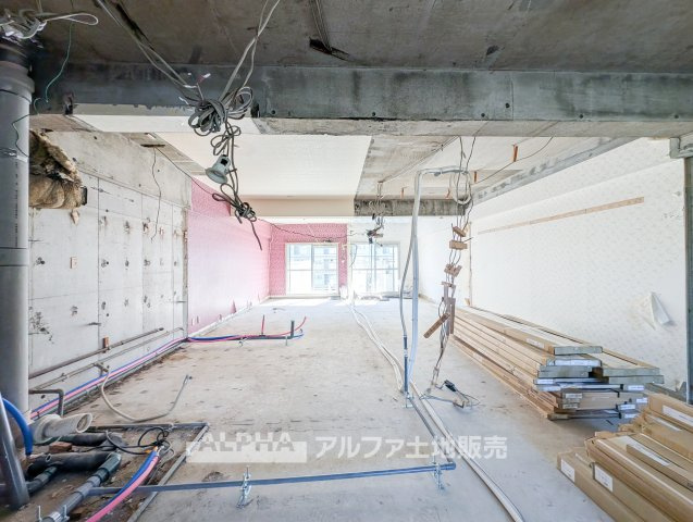 東大和グリーンタウンの居間・リビング|【Fresh Interior】◆新規フルリノベーション◆フローリングやクロスの張替えを予定。内装を新しく整え、清潔感のあるリビングへと生まれ変わります。