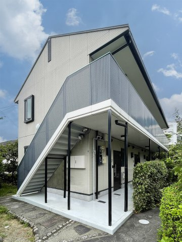 コレージュ岡本の外観