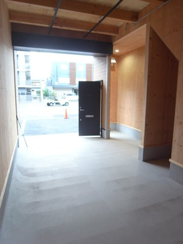 尼崎市下坂部４丁目の倉庫