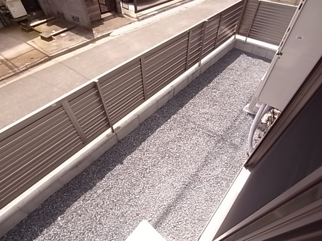 【バルコニー】 | ノースイースト津田沼 | 開放的で明るい空間を演出してくれるバルコニーです