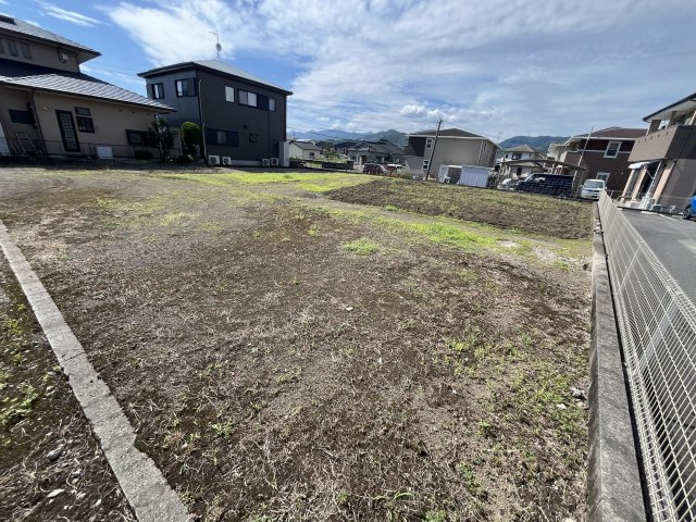 中山町中古戸建ての前面道路含む現地写真|前面道路含む現地写真です