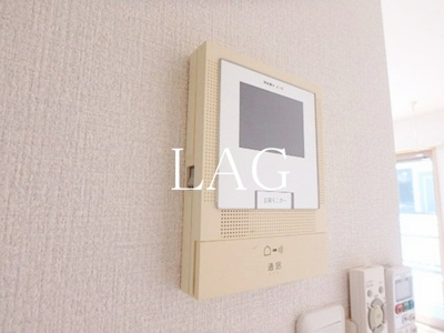 【セキュリティ】 | クレフラスト豊四季 | モニター付きインターホンです。