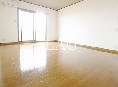 【居間・リビング】 | ブライトオーク | 洋室のお部屋です。