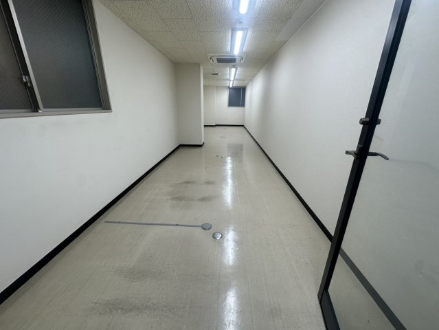 NK錦（旧ワンダービル）の内装