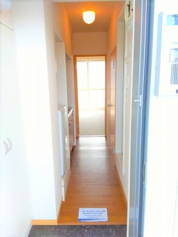 レオパレスＳＩＬＫの玄関