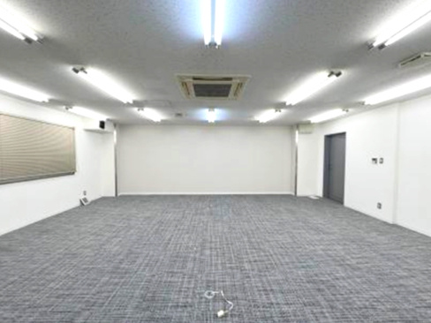 ラポール四ツ橋ビルの内装