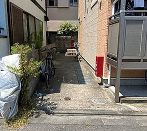 オレンジコート向島のエントランス