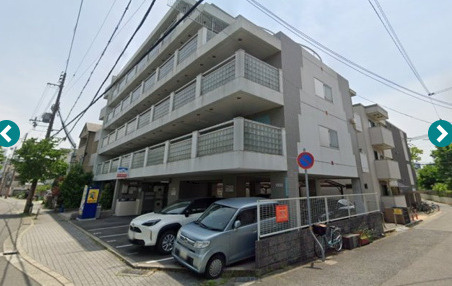 BraTTo阪神駅前