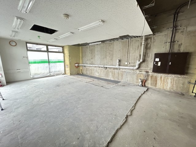 プレスティージュタカヨコ　店舗事務所のロビー