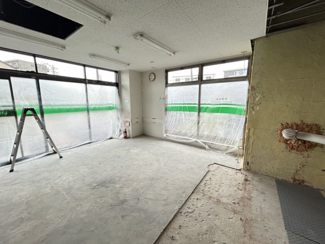 プレスティージュタカヨコ　店舗事務所のロビー