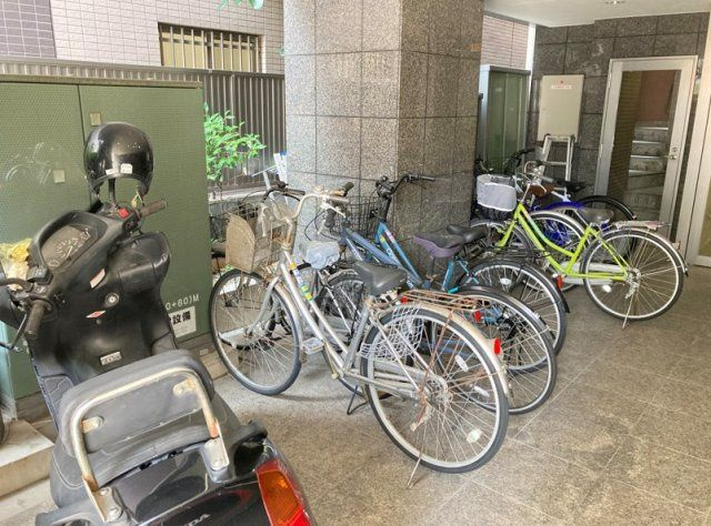 リヴドピエールの駐車場|駐輪場