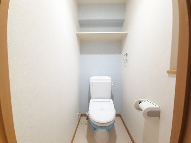 ネオ筥松のトイレ|清潔感のあるトイレです。