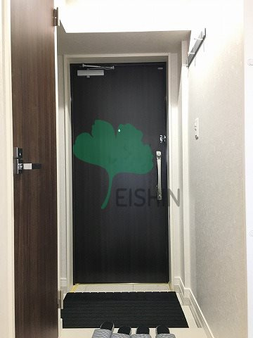 ネストピア博多駅ステージの玄関|下駄箱もしっかりついてます！