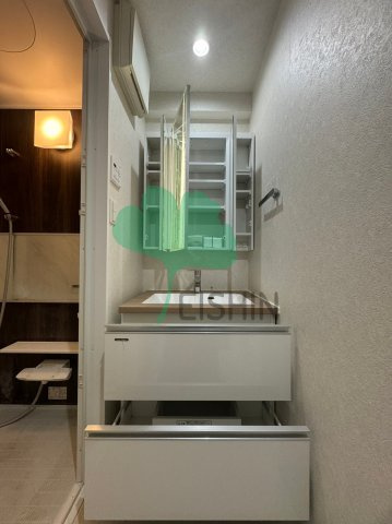 ネストピア東比恵駅前