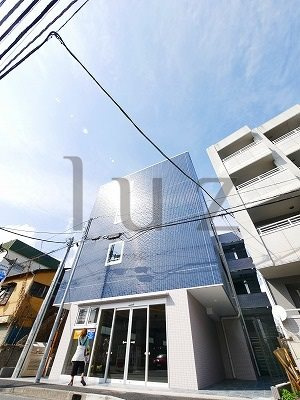 ロックスワダマチの外観