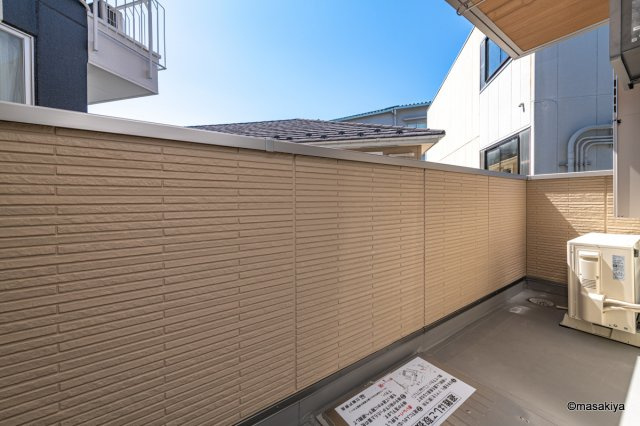 トリシアのバルコニー|室内写真は3階のお部屋のものです。色が異なる場合があります。