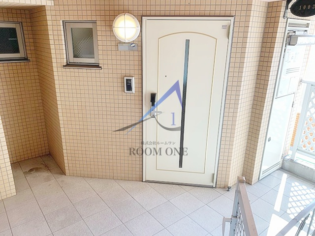 ロワール鶴見中央  