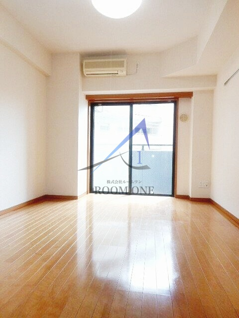 ガラ・ステージ目黒不動前の居間・リビング|洋室のお部屋です。