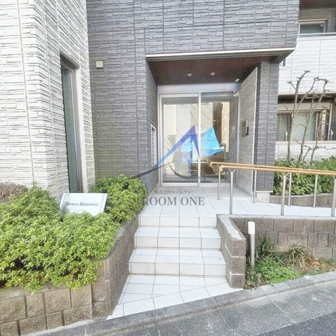 ドムス北沢のエントランス|エントランスです。
