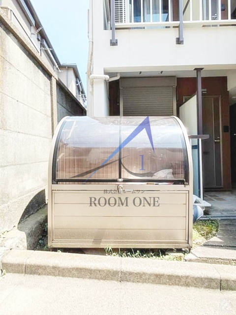 プラウド品川のその他共用部分|敷地内ゴミ捨て場です。