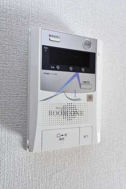 レジダンスイン・目黒のセキュリティ|モニター付インターホンです。