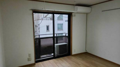 【居間・リビング】 | YOUCOURT山王 | 8帖のお部屋です。