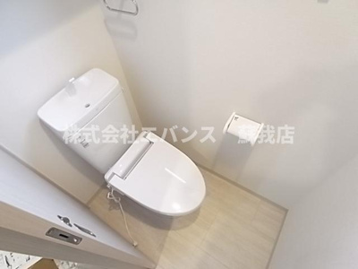 【トイレ】 | ローズレジデンス本千葉ステイションフロント | 落ち着いた色調のトイレです