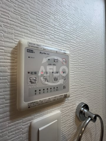 LaCASA新北野の洗面所|La CASA 新北野　浴室乾燥機