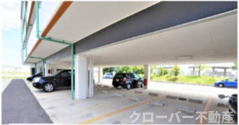 フォレスト林の駐車場|駐車場