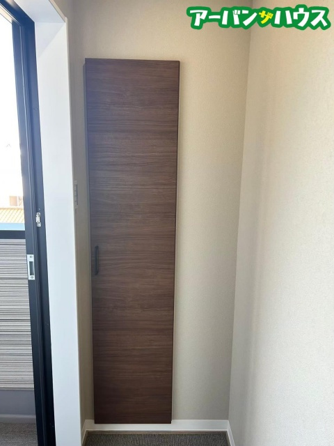 Crearlの玄関