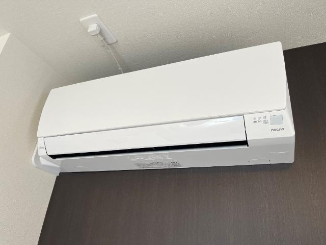 【設備】 | パーシモンズテラス | エアコン