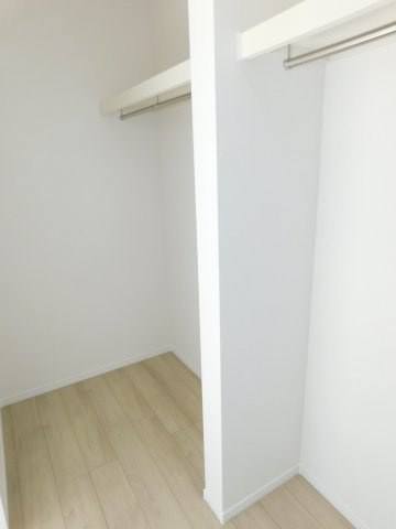名古屋市緑区神の倉２丁目の新築一戸建の収納|◇ＷＩＣ◇　　大きな荷物がしっかりと収納できるＷＩＣ完備♪