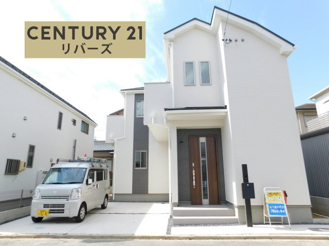 名古屋市緑区神の倉２丁目の新築一戸建の外観|☆ラスト１棟☆　　新価格！！いつでも見学出来ます♪♪（お問合せ当日、平日、水曜、夜間でもＯＫ）　駐車並列２台ＯＫ！　南に庭スペース付き♪　住みやすい３ＬＤＫ物件♪