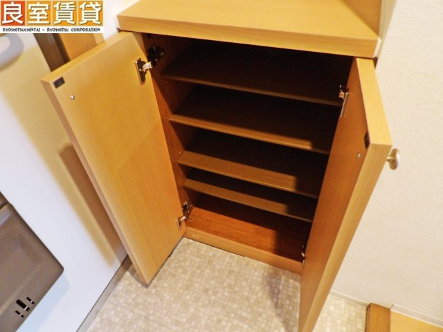 【玄関】 | ノーブルコート